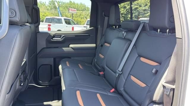 2026 GMC Sierra 1500 AT4 - Photo 33