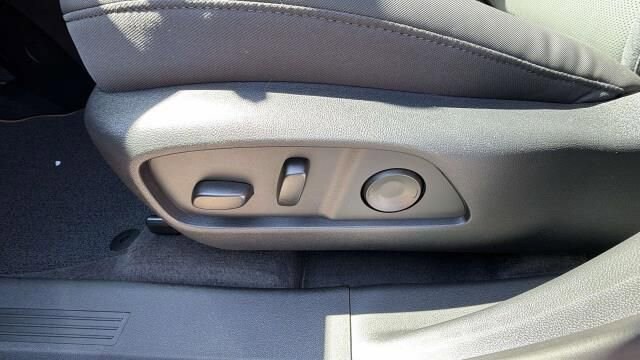 2026 GMC Terrain AT4 - Photo 7