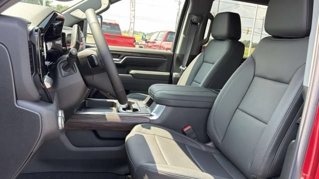 2026 GMC Sierra 2500HD SLT - Photo 8