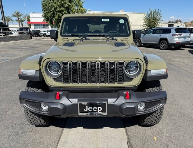 2025 Jeep Wrangler 4-Door Rubicon's photo