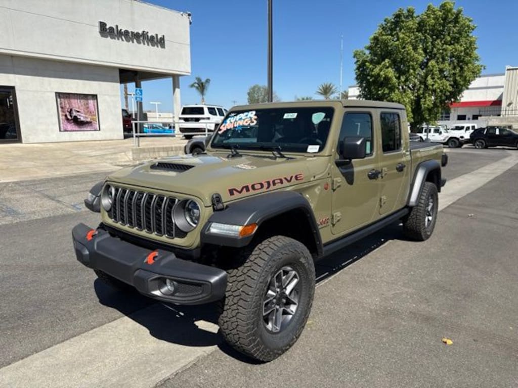 New 2026 Jeep Gladiator MOJAVE 4X4 Pickup
