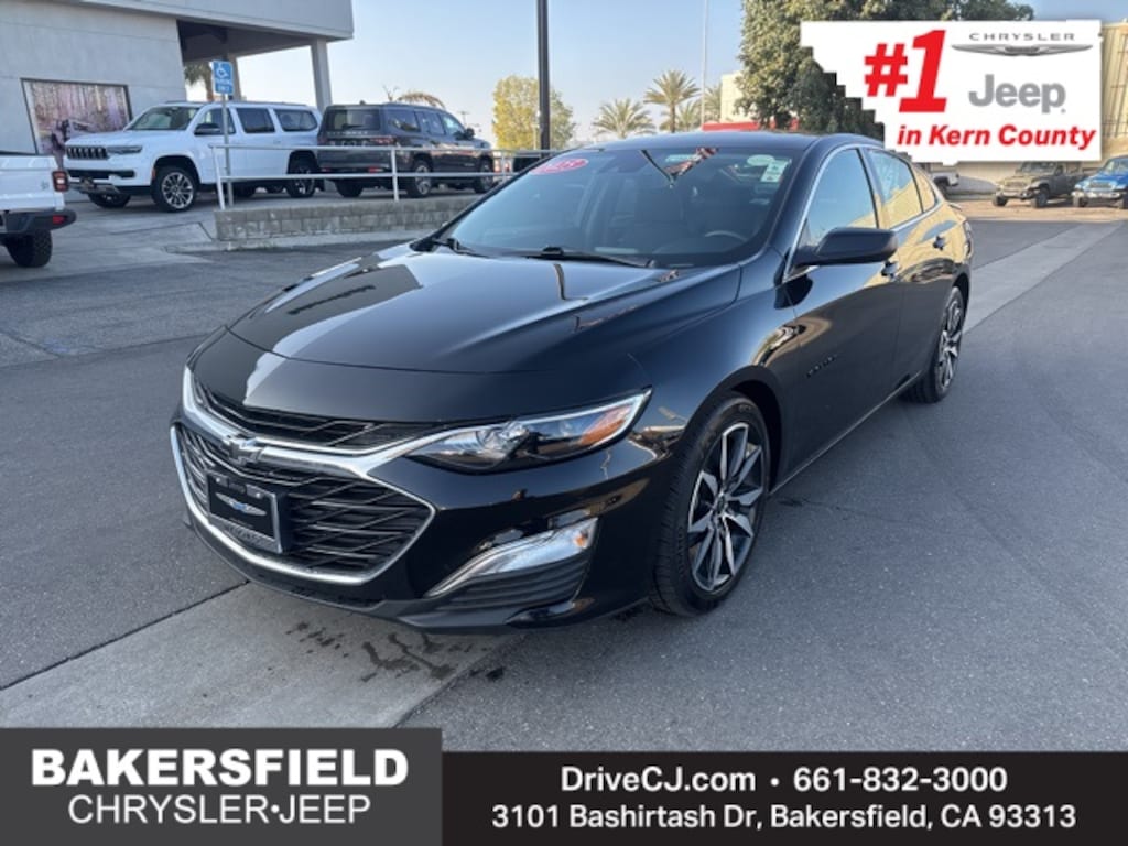 Used 2025 Chevrolet Malibu RS Sedan