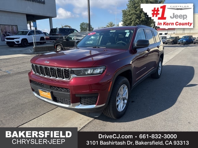 2023 Jeep Grand Cherokee L Laredo's photo