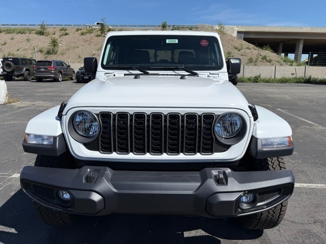 2025 Jeep Gladiator Pickup 