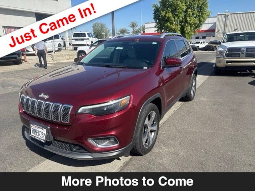 Used 2019 Jeep Cherokee Limited FWD SUV