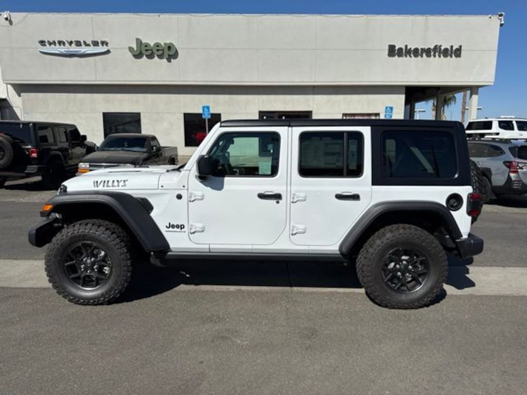 New 2026 Jeep Wrangler 4-DOOR WILLYS Sport Utility