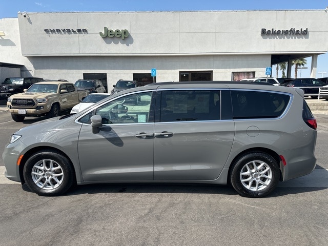 Certified 2022 Chrysler Pacifica Touring L with VIN 2C4RC1BG1NR182951 for sale in Bakersfield, CA