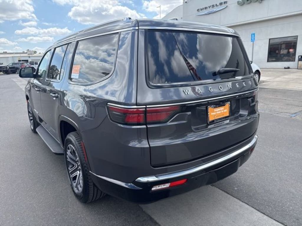 Certified 2024 Jeep Wagoneer Base SUV