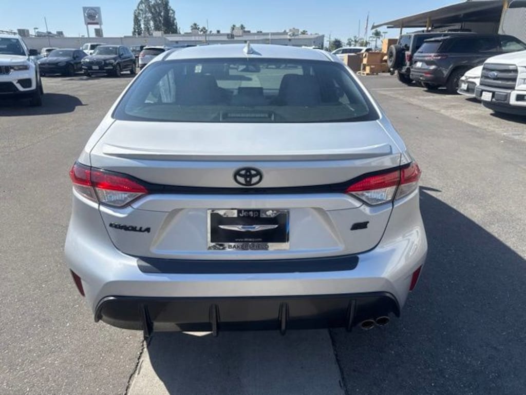 Used 2024 Toyota Corolla SE Sedan