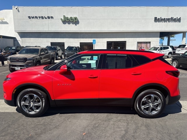 Used 2024 Chevrolet Blazer 3LT with VIN 3GNKBDRS2RS145455 for sale in Bakersfield, CA