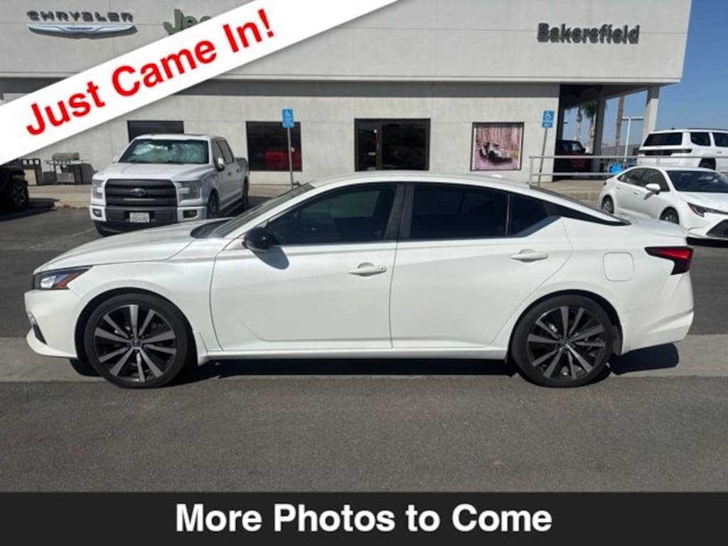 Used 2021 Nissan Altima 2.5 SR Sedan