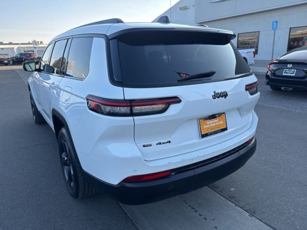 Certified 2023 Jeep Grand Cherokee L Laredo SUV
