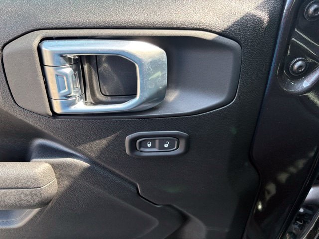 2026 Jeep Wrangler 4-Door Sport - Photo 9
