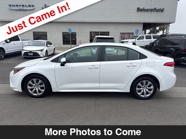 Used 2023 Toyota Corolla LE with VIN 5YFB4MDE1PP012068 for sale in Northfield, Minnesota