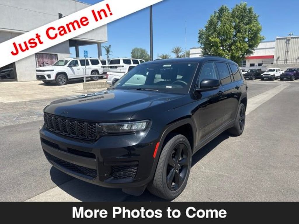Certified 2023 Jeep Grand Cherokee L Laredo SUV
