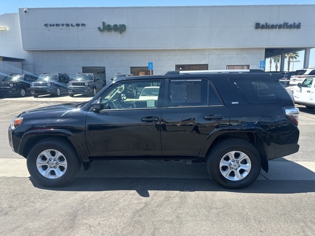 Used 2022 Toyota 4Runner SR5 with VIN JTEEU5JR5N5267984 for sale in Bakersfield, CA