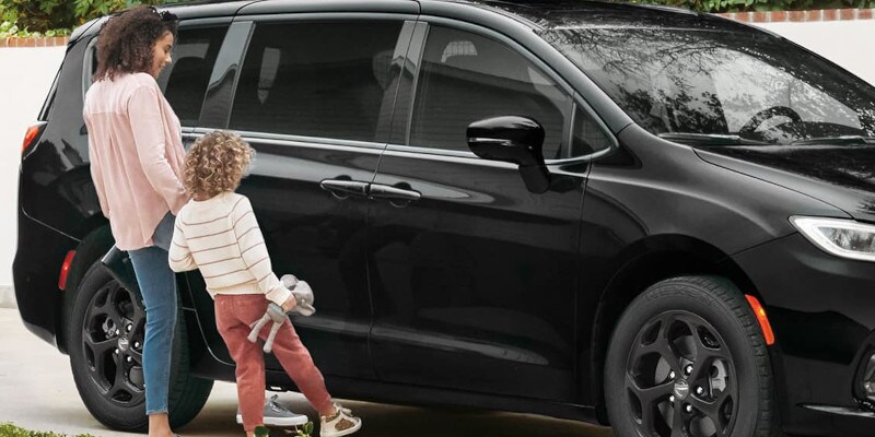 2024 Chrysler Pacifica Plug-in Hybrid