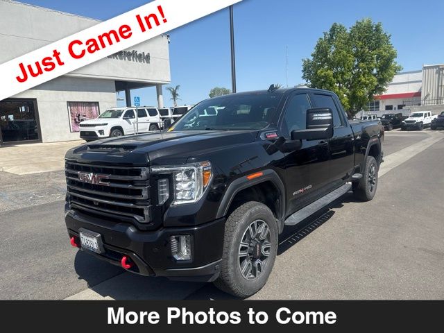 2022 GMC Sierra 4WD Crew Cab Standard Box AT4's photo