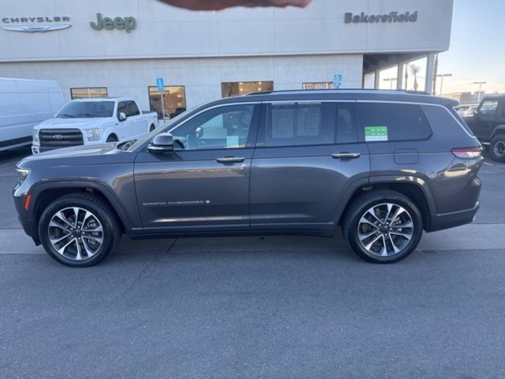 Certified 2022 Jeep New Grand Cherokee Overland SUV
