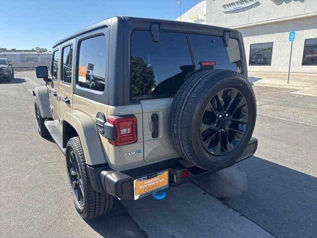 2022 Jeep Wrangler Unlimited 4xe Sahara photo 2