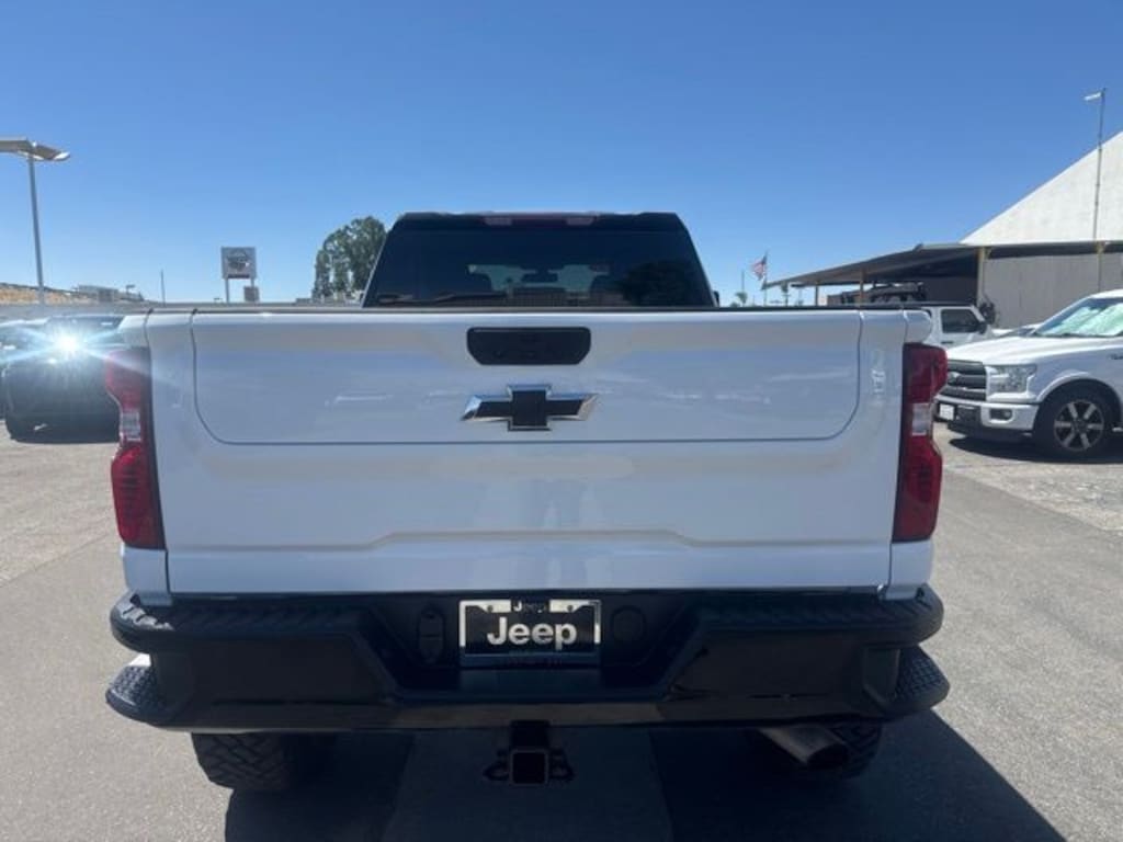 Used 2023 Chevrolet Silverado 2500 HD Custom Truck Crew Cab