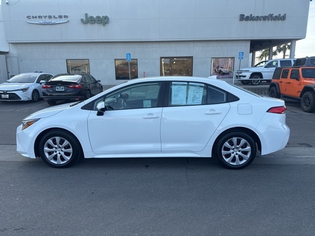 Used 2023 Toyota Corolla LE with VIN 5YFB4MDE1PP012068 for sale in Kansas City