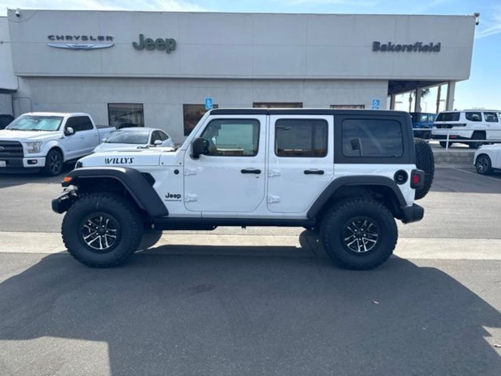 New 2026 Jeep Wrangler 4-DOOR WILLYS Sport Utility