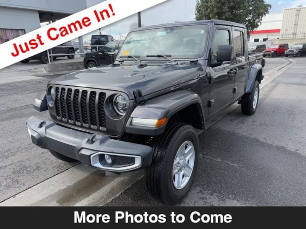 Certified 2022 Jeep Gladiator Sport Truck Crew Cab