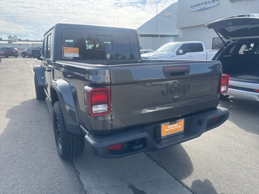 Certified 2022 Jeep Gladiator Sport Truck Crew Cab