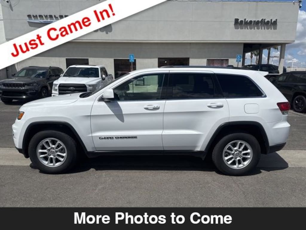 Used 2020 Jeep Grand Cherokee Laredo SUV