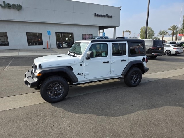 2026 Jeep Wrangler 4-Door Sport S's photo