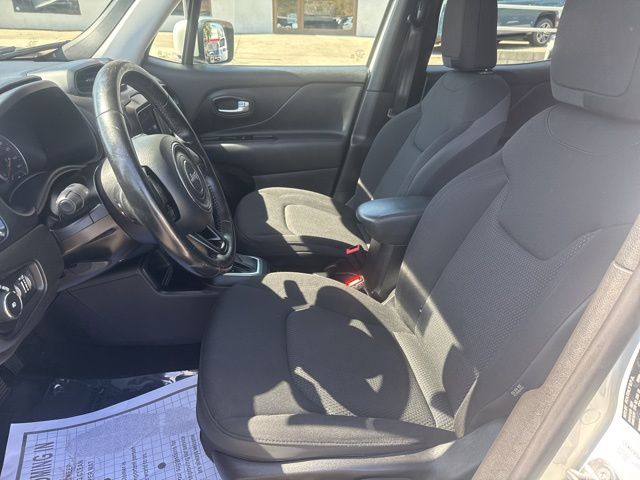 2020 Jeep Renegade Altitude - Photo 23