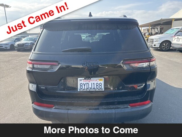 2021 Jeep Grand Cherokee Laredo photo 4