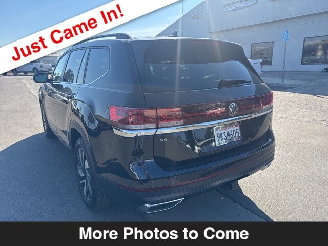 2024 Volkswagen Atlas SE Technology photo 3