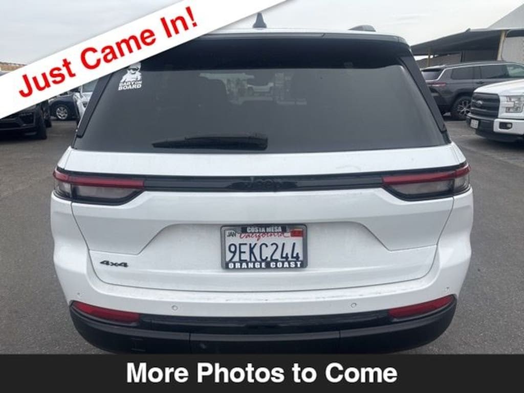 Certified 2023 Jeep Grand Cherokee Laredo SUV