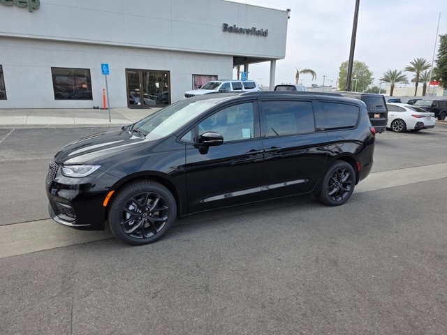 2026 Chrysler Pacifica