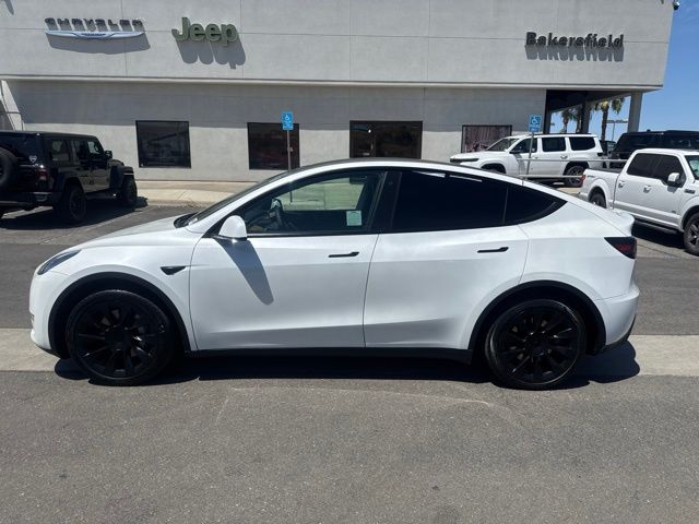Used 2020 Tesla Model Y Long Range with VIN 5YJYGDEE6LF012850 for sale in Bakersfield, CA