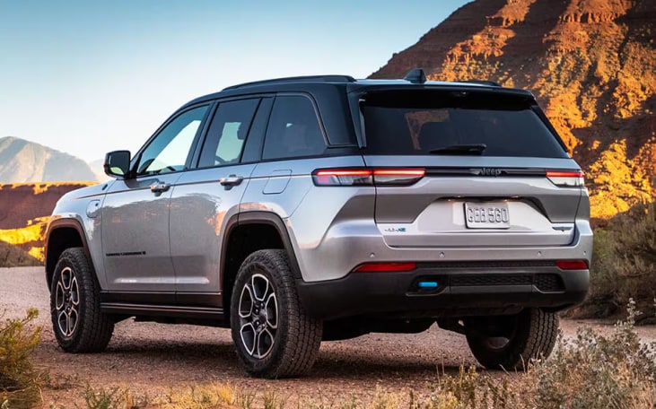 Silver Jeep SUV