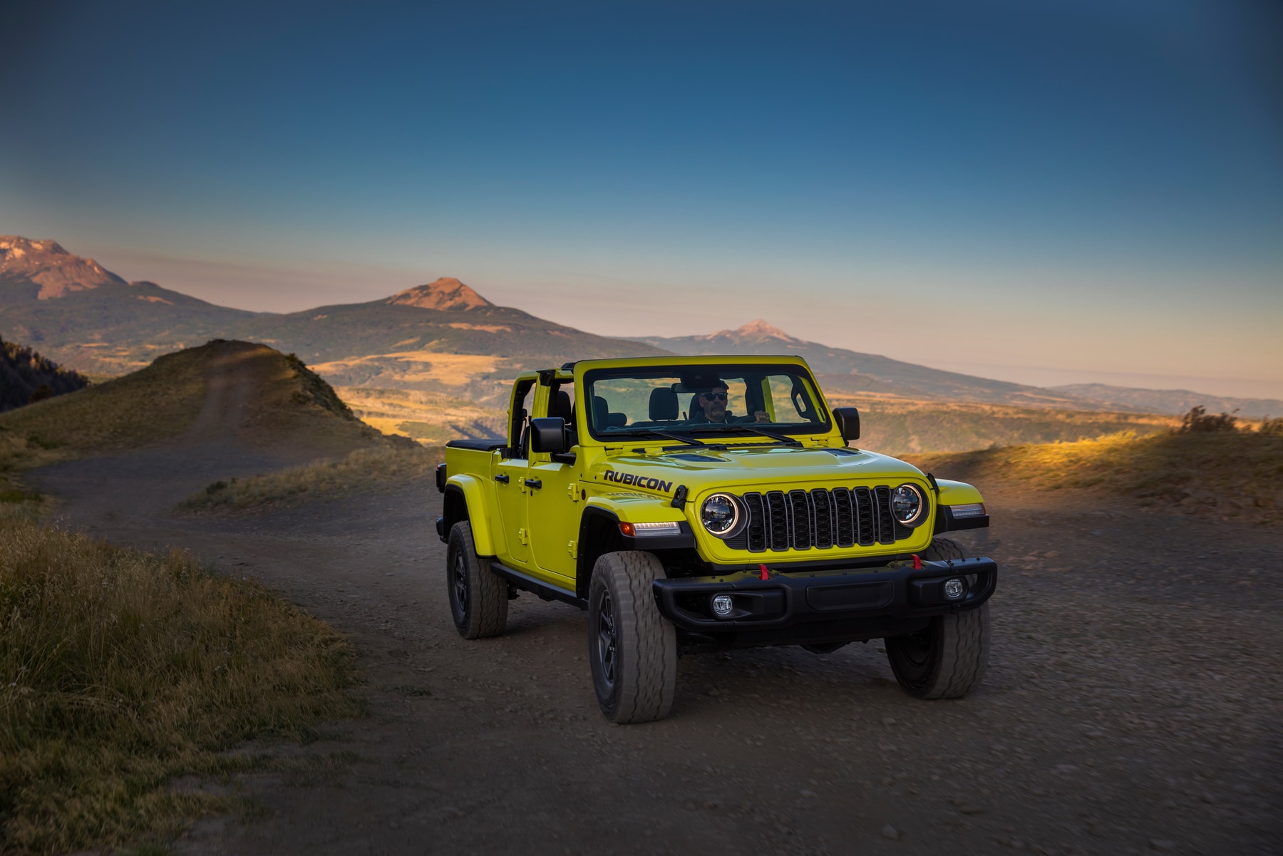 Yellow Jeep Gladiator