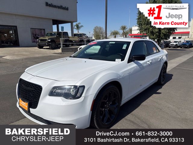 2022 Chrysler 300