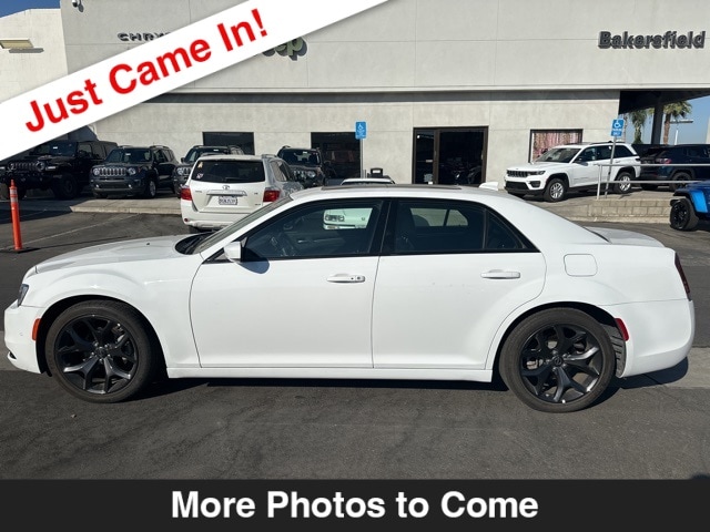 Used 2022 Chrysler 300 S with VIN 2C3CCABG7NH236530 for sale in Bakersfield, CA