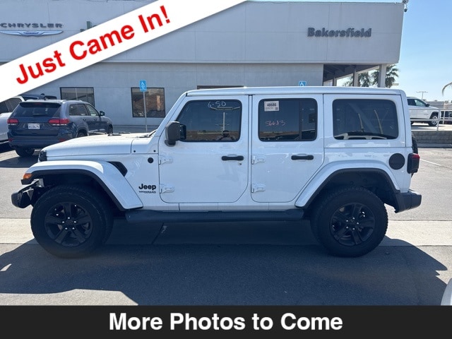 Used 2021 Jeep Wrangler Unlimited Sahara Altitude with VIN 1C4HJXEM6MW732513 for sale in Bakersfield, CA