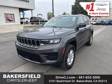 2023 Jeep Grand Cherokee Laredo SUV