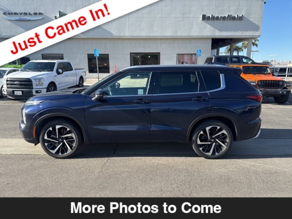 Used 2023 Mitsubishi Outlander SEL SUV