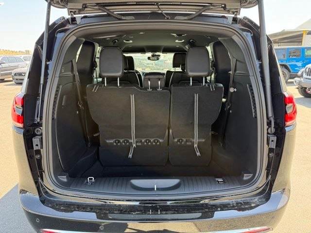 2026 Chrysler Pacifica Select - Photo 20