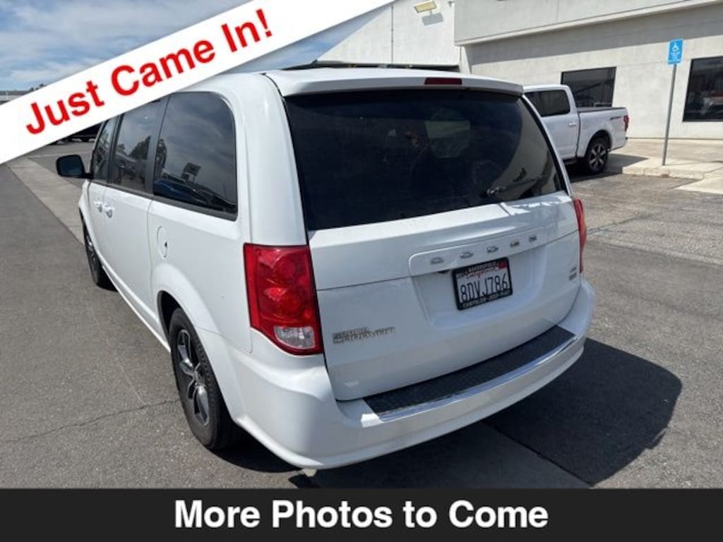 Used 2018 Dodge Grand Caravan GT Van Passenger Van