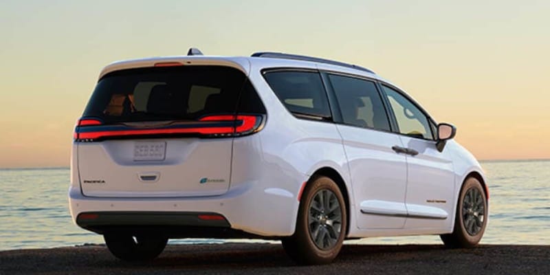 2024 Chrysler Pacifica Plug-in Hybrid