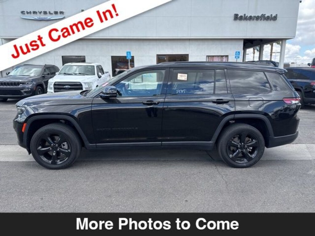 Used 2023 Jeep Grand Cherokee L L Laredo SUV