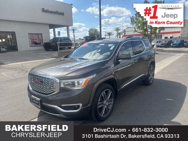 2019 GMC Acadia Denali FWD's photo
