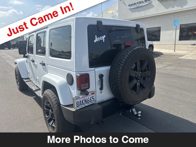 2014 Jeep Wrangler Unlimited Sahara photo 3